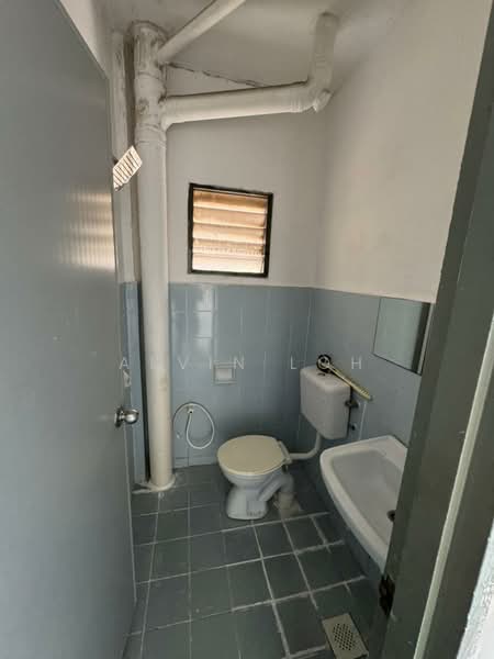 Apartment for Sale at Pangsapuri Mutiara - Alvin Loh - Bathroom - PropertyGuru.com.my