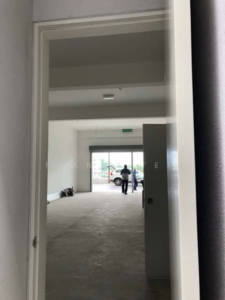 Kedai untuk Disewa di Sungai Besi (Kuala Lumpur) - Franca Teh - Entrance - PropertyGuru.com.my