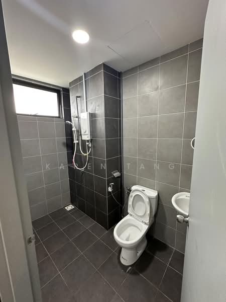 Kediaman Servis untuk Disewa di The Netizen - Karen Tang - Bathroom - PropertyGuru.com.my