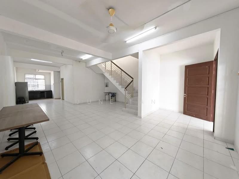 Rumah Teres 2-Tingkat untuk Dijual di Taman Desa Tebrau (Tebrau) - June Tan - PropertyGuru.com.my