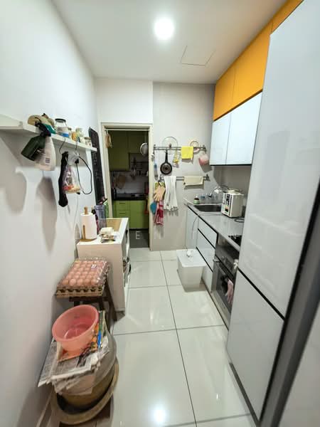 Pangsapuri untuk Dijual di Central Residence @ Sungai Besi - Daren Tan - Kitchen - PropertyGuru.com.my