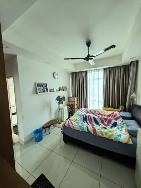 Pangsapuri untuk Dijual di Central Residence @ Sungai Besi - Daren Tan - Bedroom - PropertyGuru.com.my