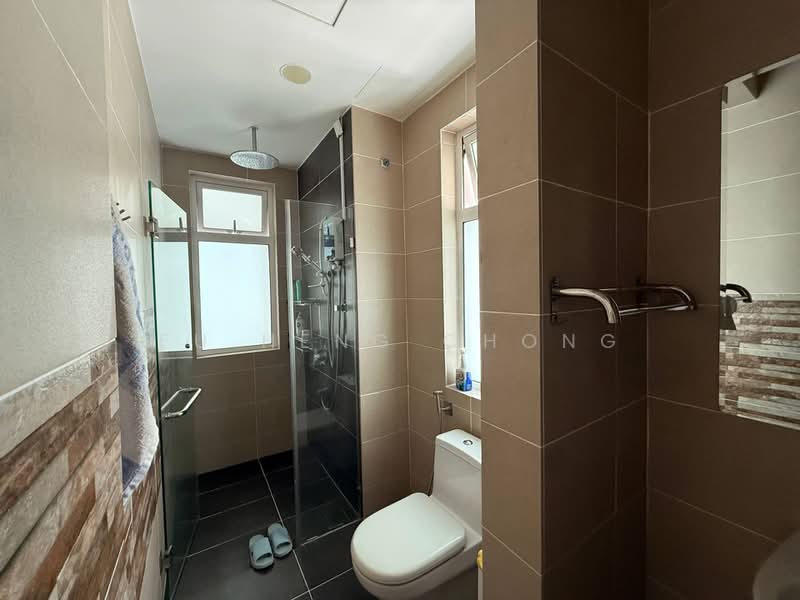 Service Residence for Rent at TriTower Residence @ Johor Bahru Sentral - Fu Heng Chong - Bathroom - PropertyGuru.com.my