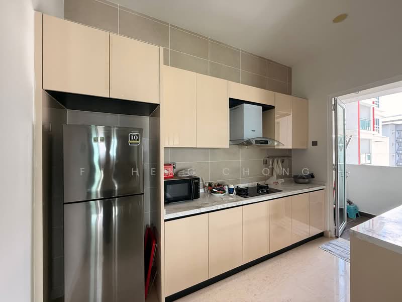 Service Residence for Rent at TriTower Residence @ Johor Bahru Sentral - Fu Heng Chong - Kitchen - PropertyGuru.com.my