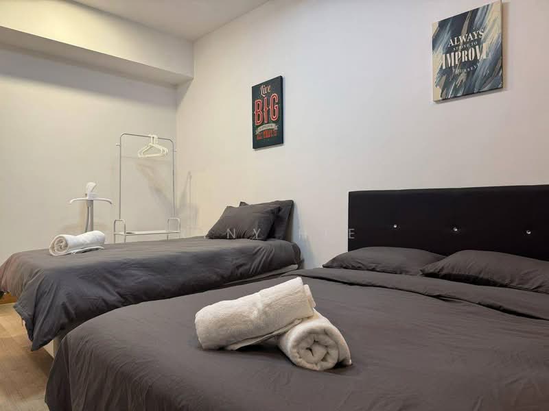 Kediaman Servis untuk Dijual di Teega Suites - Reny Hee - Bedroom - PropertyGuru.com.my