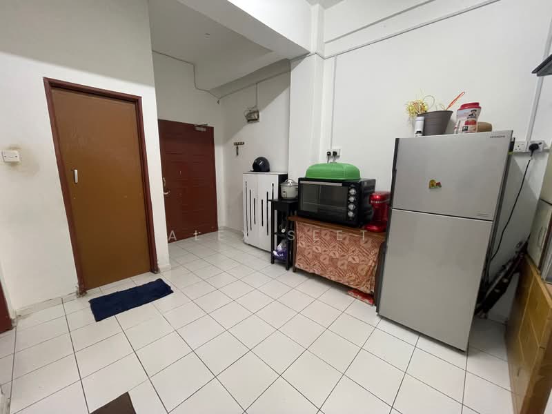 Flat for Sale at Sri Manja Square Petaling Jaya - Alex Seet - PropertyGuru.com.my