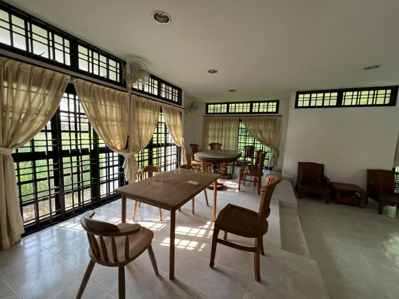 Bungalow House for Sale in Kulai (Johor) - Cathy Tan - Dining Room - PropertyGuru.com.my