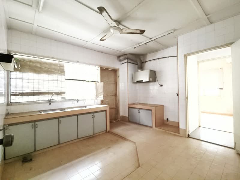 Bungalow House for Sale in Bukit Damansara (Damansara Heights) - Zayne Zayne - Kitchen - PropertyGuru.com.my