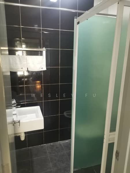 Kediaman Servis untuk Disewa di Mesahill - Wesley Fu - Bathroom - PropertyGuru.com.my