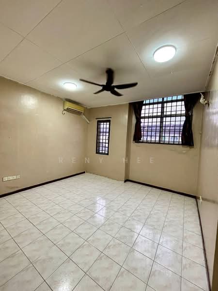 2-storey Terraced House for Sale in Bandar Seri Alam (Masai) - Reny Hee - Interior - PropertyGuru.com.my