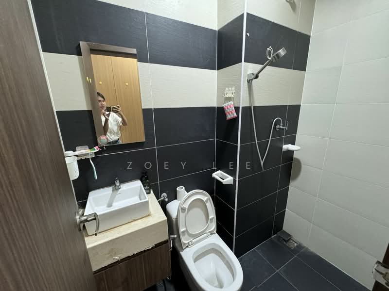 Service Residence for Sale at D'Secret Garden (Pangsapuri Kempas Indah) - Zoey Lee - PropertyGuru.com.my