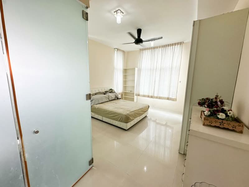 Condominium for Sale at USJ One Avenue Condo - Ivy Mak - Bedroom - PropertyGuru.com.my