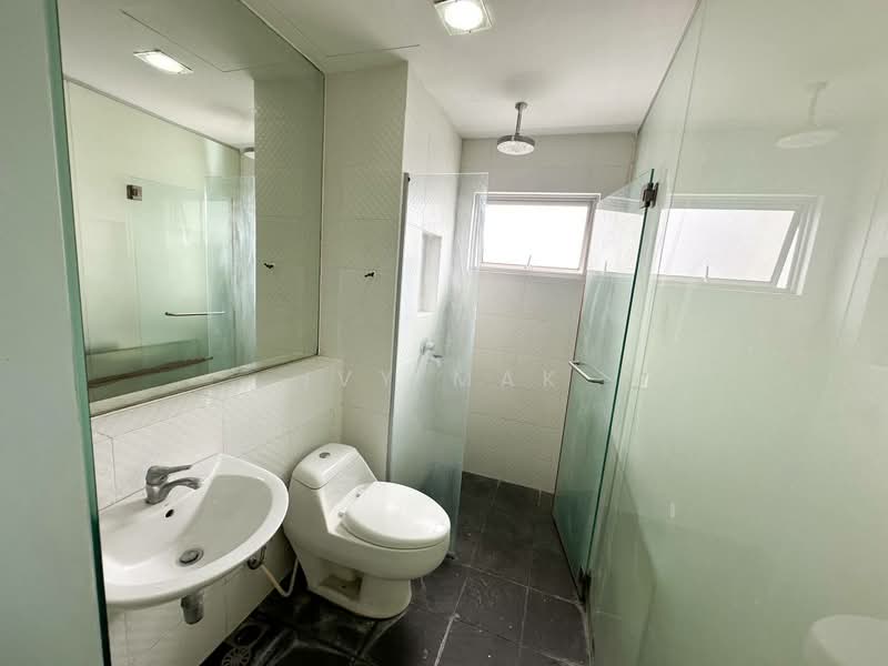 Condominium for Sale at USJ One Avenue Condo - Ivy Mak - Bathroom - PropertyGuru.com.my