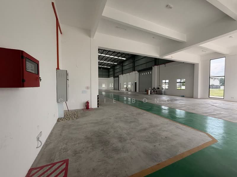 Gudang untuk Disewa di Eco Business Park 2 Senai (Senai) - Cahrie Bong - Interior - PropertyGuru.com.my