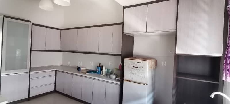 2-storey Terraced House for Sale in Bandar Bukit Beruntung (Bukit Beruntung) - Zann Fauzan - Kitchen - PropertyGuru.com.my