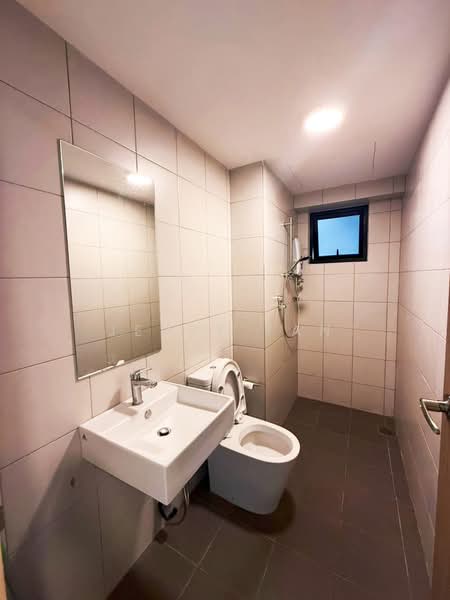 Kondominium untuk Disewa di Granito - Jerry Tan - Bathroom - PropertyGuru.com.my