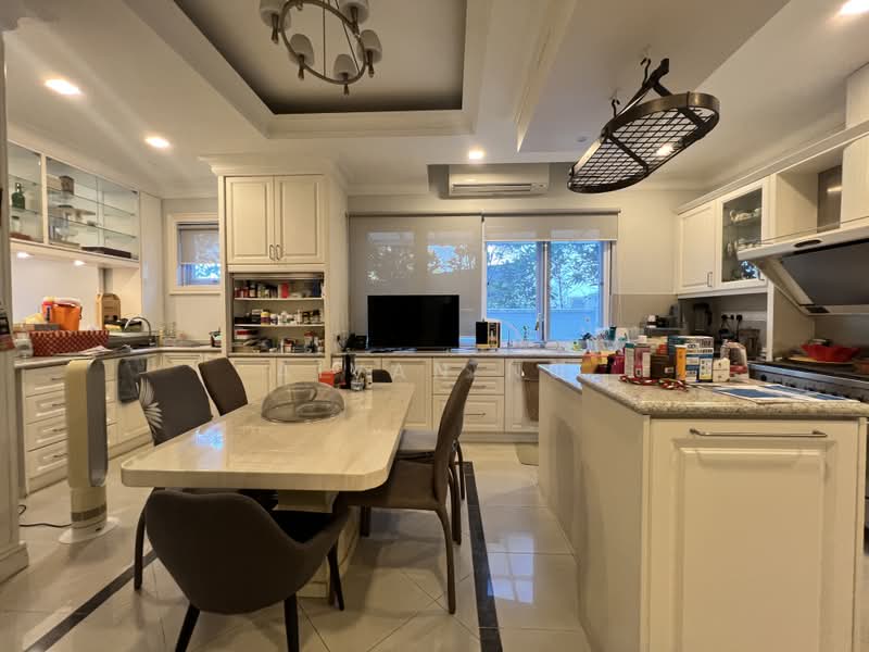 Bungalow House untuk Dijual di Damansara Heights (Kuala Lumpur) - Aivan Ng - Kitchen - PropertyGuru.com.my