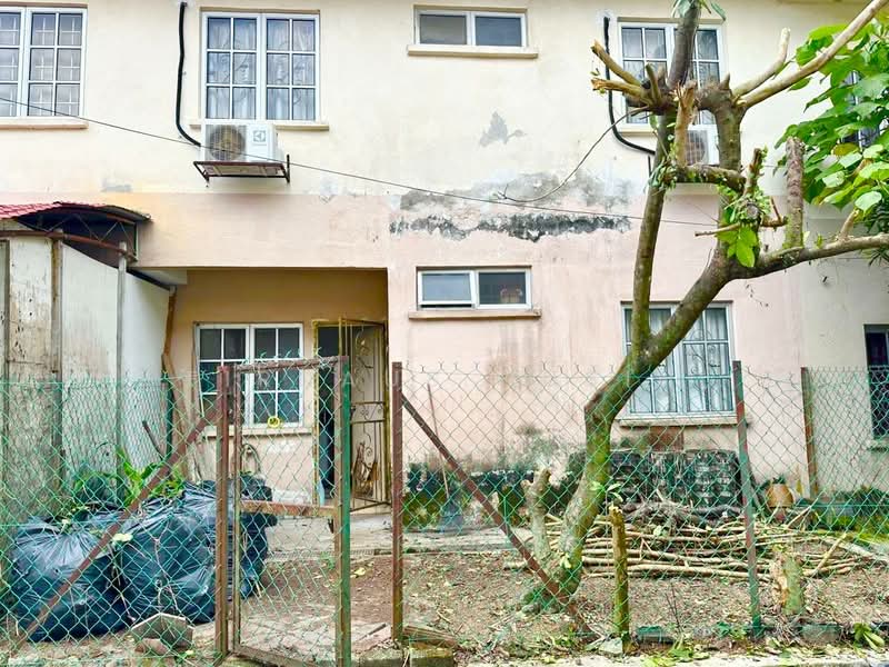 Rumah Teres 2-Tingkat untuk Dijual di Seksyen 8 (Kota Damansara) - Firdaus Husin - PropertyGuru.com.my