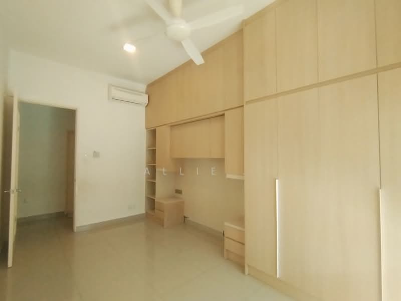 Condominium for Sale at Subang Parkhomes - Allie . - Bedroom - PropertyGuru.com.my