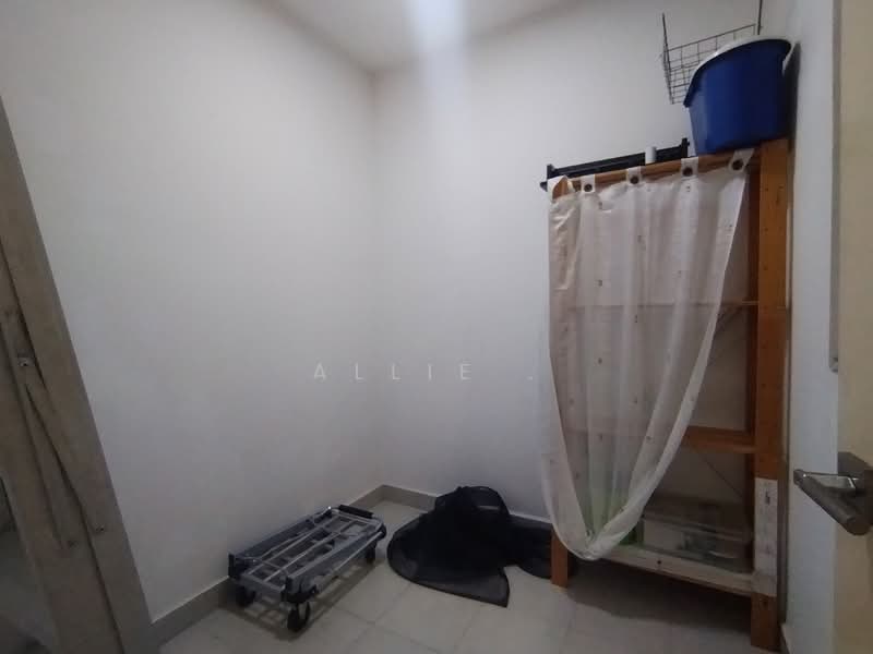 Condominium for Sale at Subang Parkhomes - Allie . - Storeroom - PropertyGuru.com.my