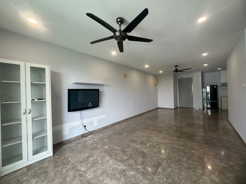 Condominium for Sale at Subang Parkhomes - Allie . - Living Room - PropertyGuru.com.my