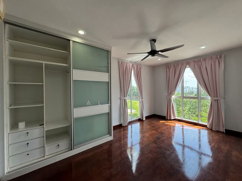 Condominium for Sale at Subang Parkhomes - Allie . - Bedroom - PropertyGuru.com.my