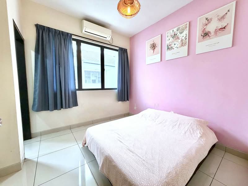 2-storey Terraced House for Sale in Taman Glenmarie (Johor Bahru) - Karl Lim - Bedroom - PropertyGuru.com.my