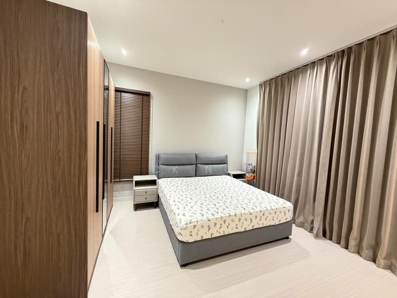 Rumah Berkembar untuk Dijual di Bandar Dato Onn (Tebrau) - CK Ng - Bedroom - PropertyGuru.com.my