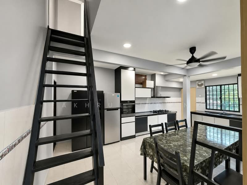 1-storey Terraced House for Sale in Taman Dato Penggawa Barat (Tampoi) - Fakhrul Imlan - Kitchen - PropertyGuru.com.my