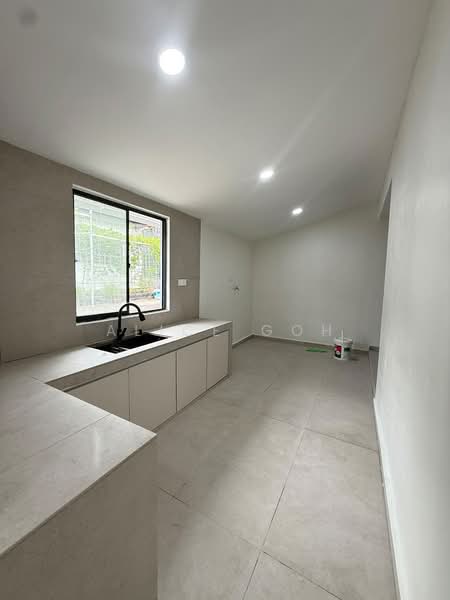 Rumah Teres 1-Tingkat untuk Dijual di Taman Ungku Tun Aminah (Skudai) - Alice Goh - Kitchen - PropertyGuru.com.my