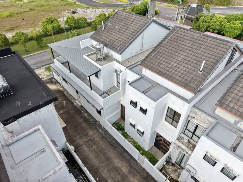 2-storey Terraced House for Sale in Shah Alam (Selangor) - Nahathir Shahabudin - Exterior - PropertyGuru.com.my