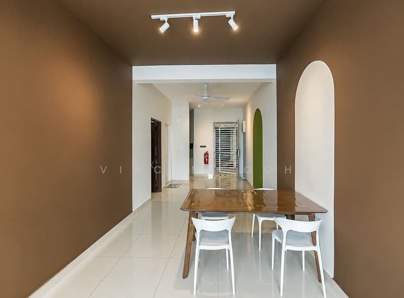Kediaman Servis untuk Dijual di Maple Residences @ Bandar Bestari Klang - Vincent Goh - Dining Room - PropertyGuru.com.my