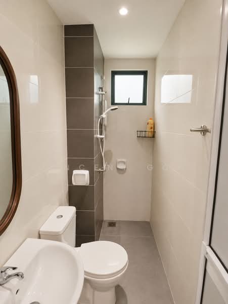 Kediaman Servis untuk Dijual di Maple Residences @ Bandar Bestari Klang - Vincent Goh - Bathroom - PropertyGuru.com.my