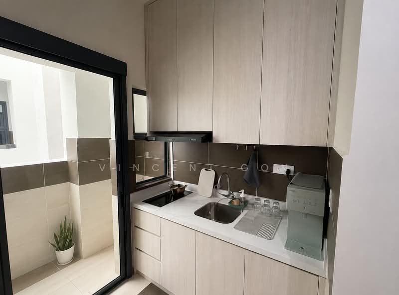 Kediaman Servis untuk Dijual di Maple Residences @ Bandar Bestari Klang - Vincent Goh - Kitchen - PropertyGuru.com.my