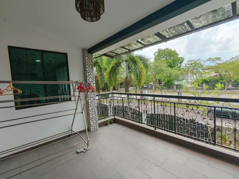 2-storey Terraced House for Sale in Johor Bahru (Johor) - Rain Ng - Balcony - PropertyGuru.com.my