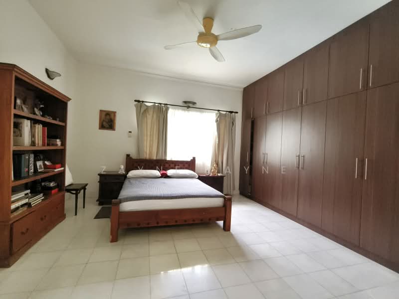 Bungalow House for Sale in Damansara Heights (Kuala Lumpur) - Zayne Zayne - Bedroom - PropertyGuru.com.my