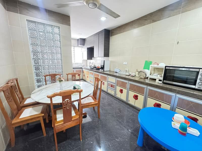 2-storey Terraced House for Sale in Taman Setia Indah (Tebrau) - Karl Lim - Kitchen - PropertyGuru.com.my
