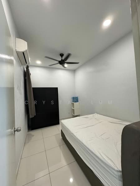 Kediaman Servis untuk Disewa di Suria Putra - Crystal Lum - Bedroom - PropertyGuru.com.my
