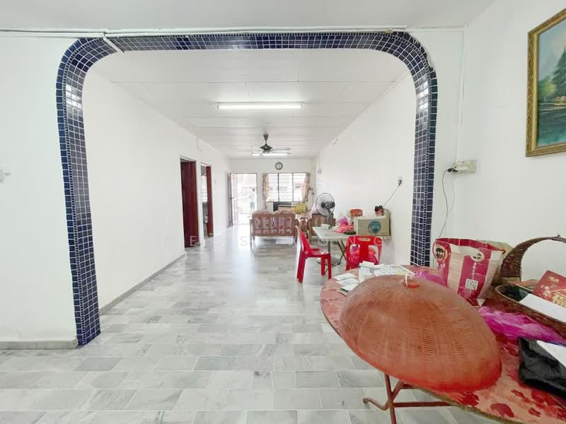 Rumah Teres 1-Tingkat untuk Dijual di Taman Ungku Tun Aminah (Skudai) - Bess Wong - PropertyGuru.com.my