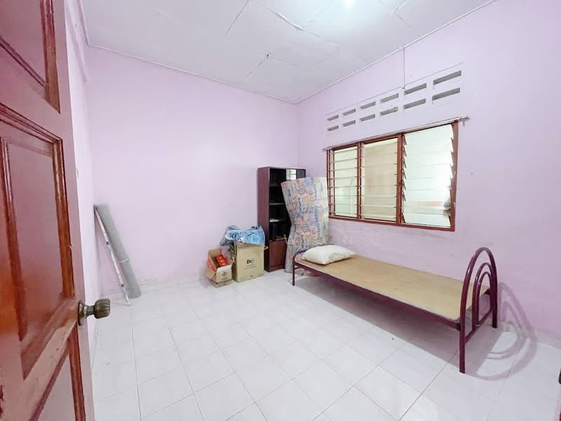 Rumah Teres 1-Tingkat untuk Dijual di Taman Ungku Tun Aminah (Skudai) - Bess Wong - PropertyGuru.com.my