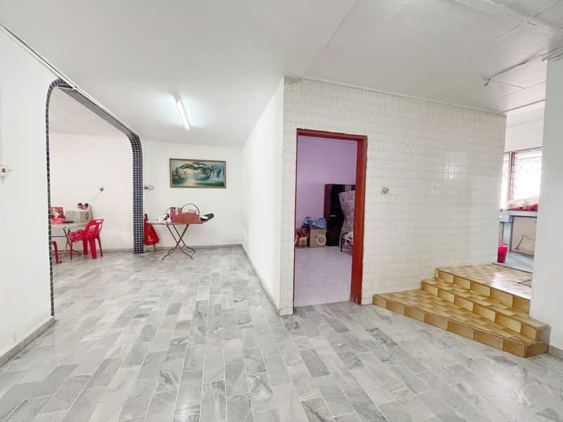 Rumah Teres 1-Tingkat untuk Dijual di Taman Ungku Tun Aminah (Skudai) - Bess Wong - PropertyGuru.com.my