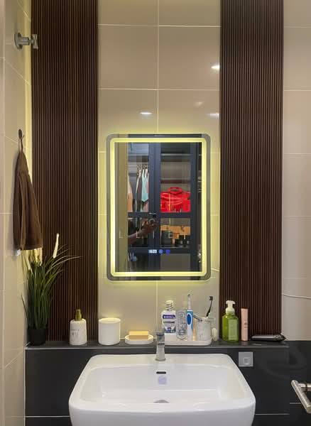 Service Residence for Sale at Pandora @ Tropicana Metropark - Allie . - Bathroom - PropertyGuru.com.my
