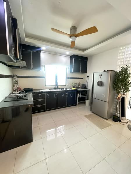 Rumah Bandar untuk Dijual di Tanjung Bungah (Penang) - Zherlynn Ho - Kitchen - PropertyGuru.com.my