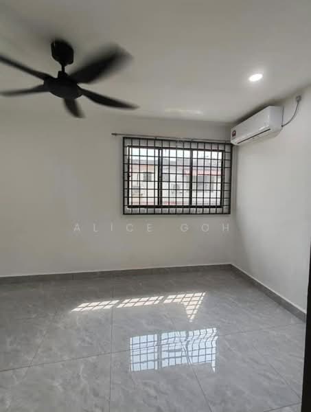 Rumah Teres 2-Tingkat untuk Dijual di Taman Ungku Tun Aminah (Skudai) - Alice Goh - PropertyGuru.com.my