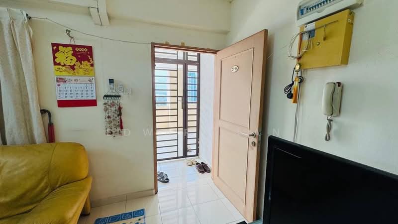Service Residence for Sale at The Embassy (Bangunan Duta Impian) - Edward Tan - PropertyGuru.com.my