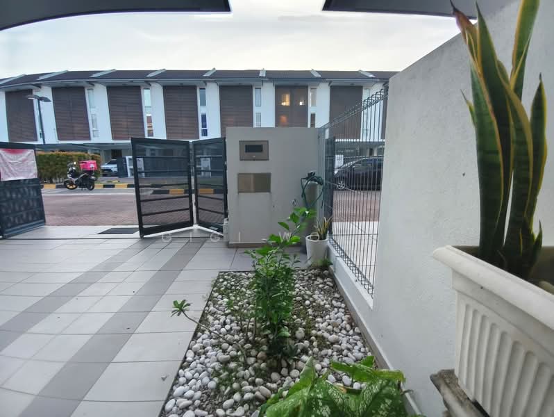 Rumah Teres 2.5-Tingkat untuk Disewa di Taman Sayang Selasih (Klebang) - Gigi Wong - PropertyGuru.com.my