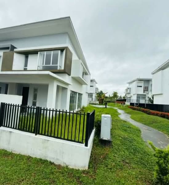 Rumah Teres 2-Tingkat untuk Dijual di Bandar Gamuda Gardens (Rawang) - Jennifer Teo - Exterior - PropertyGuru.com.my