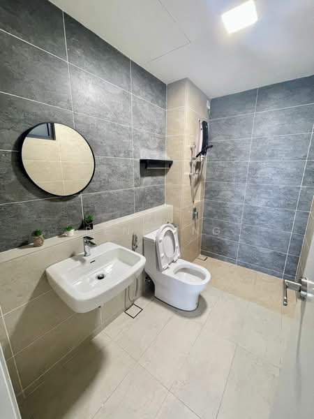 Kediaman Servis untuk Disewa di Setia City Residences - Ben Ling - Bathroom - PropertyGuru.com.my