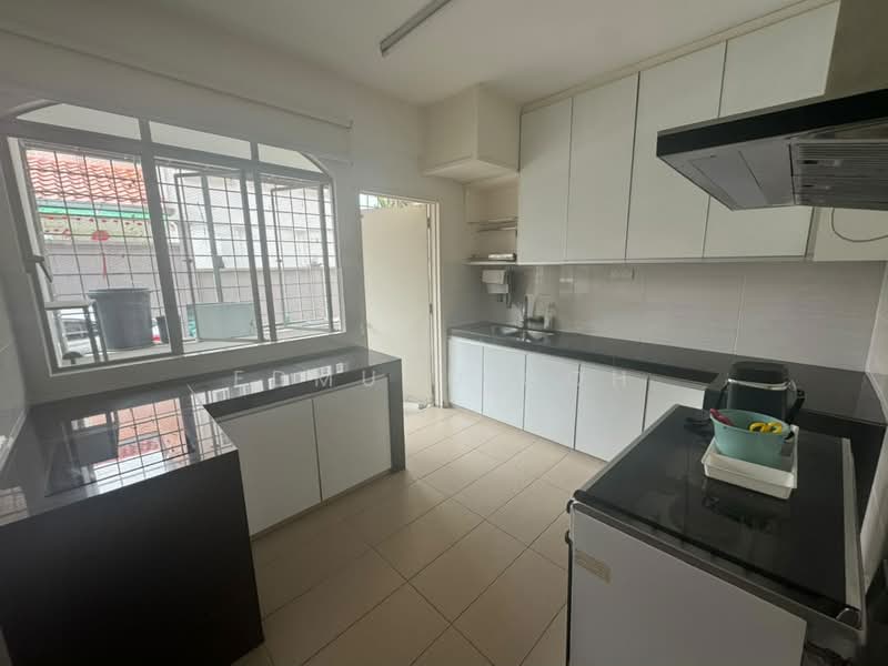 Apartment for Sale at Apartmen Kampung Tunku - Edmund Goh - Kitchen - PropertyGuru.com.my