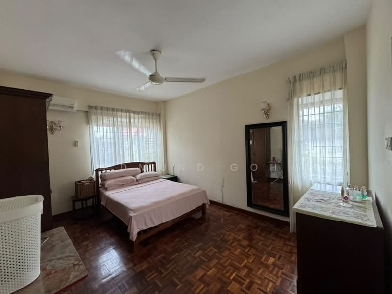 Apartment for Sale at Apartmen Kampung Tunku - Edmund Goh - Bedroom - PropertyGuru.com.my